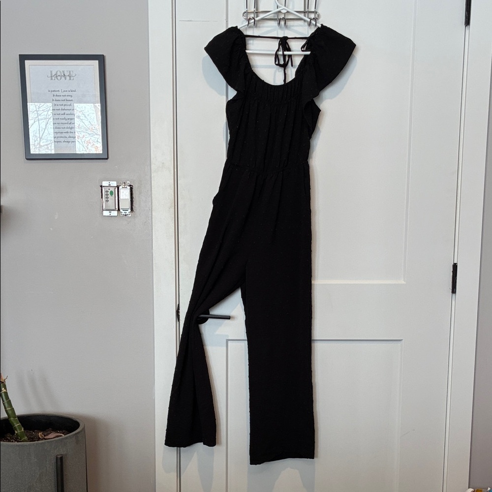 Black Jumpsuit. B10